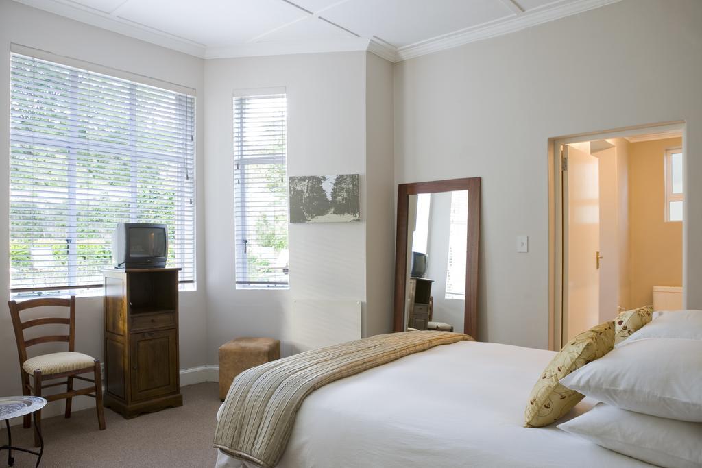 Tides End Manor House Villa Knysna Szoba fotó